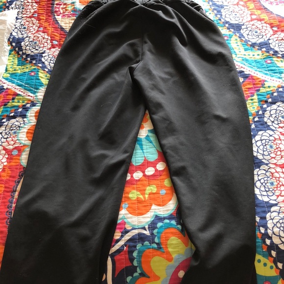 Used Sweatpants - Picture 4 of 4